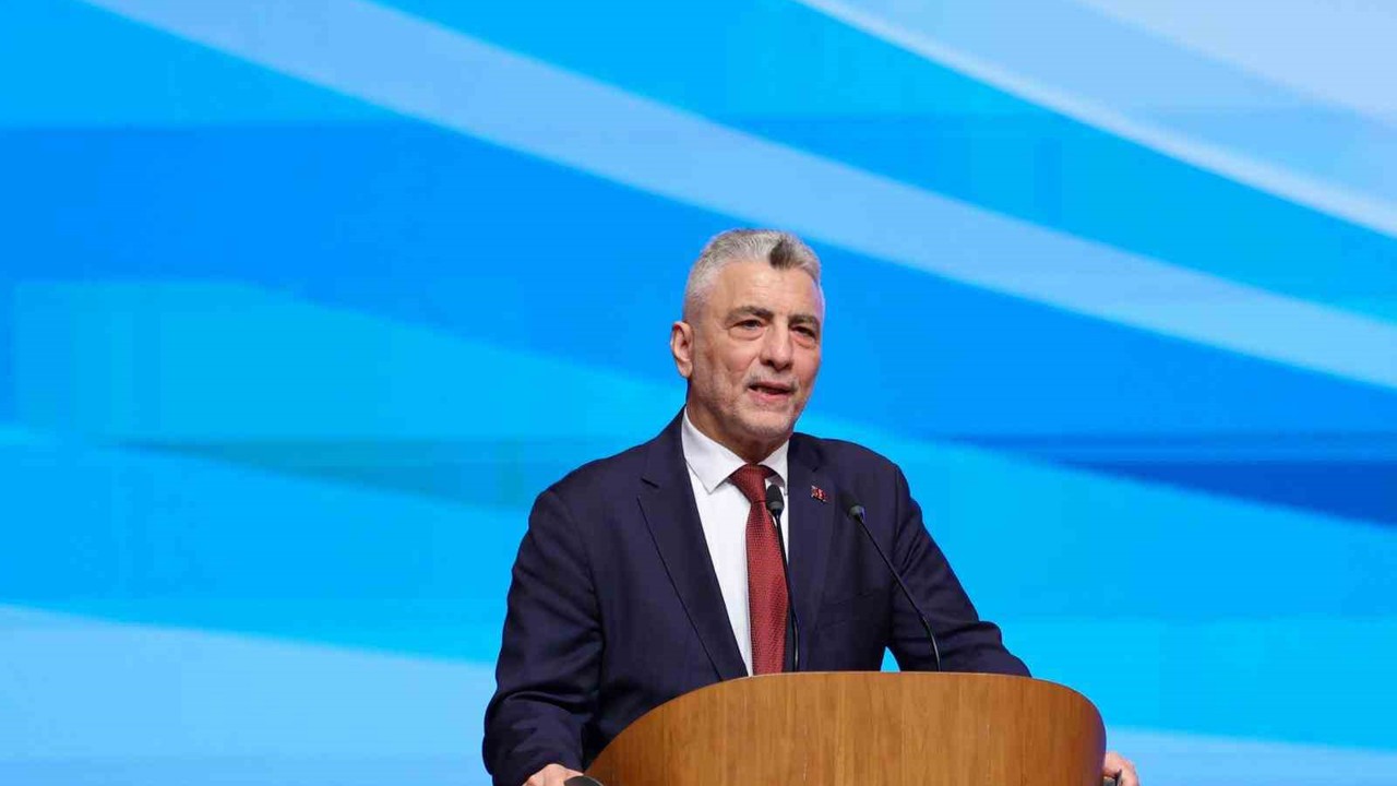 Ticaret Bakanı Bolat: "Yenilenebilir enerji yatırımları ve bu alandaki dönüşüm için Türkiye olarak her daim iş birliği yapmaya hazırız"
