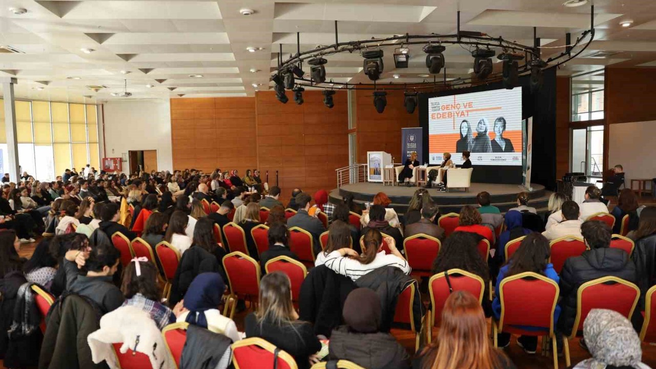 Ayşe Kulin’den gençlere hayat dersleri
