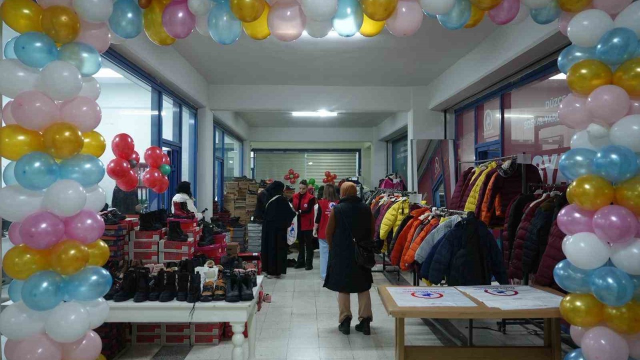 Bir bot bir mont kampanyası başladı
