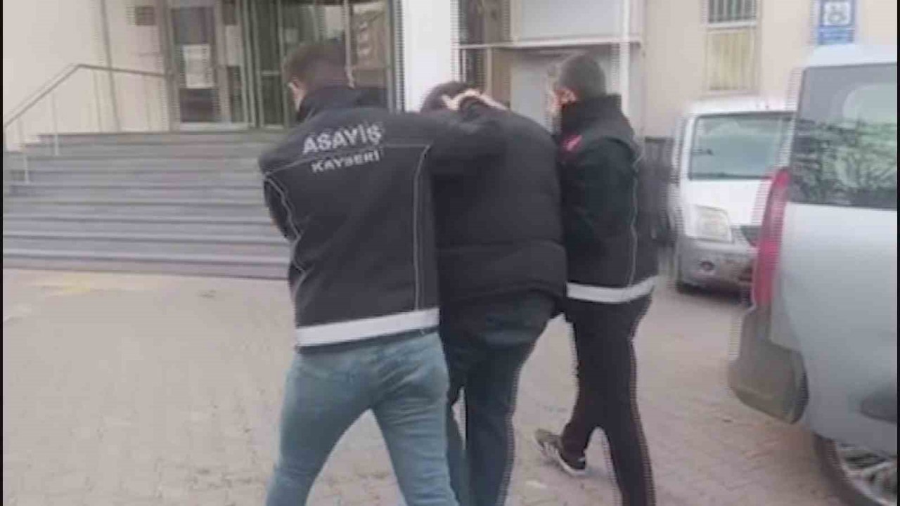 Kesinleşmiş hapis cezası bulunan şahıs yakayı ele verdi
