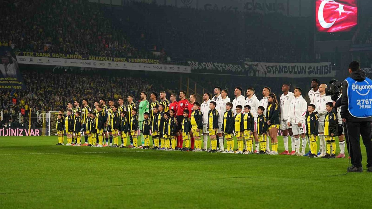 Ziraat Türkiye Kupası: Fenerbahçe: 0 - Beşiktaş: 0 (Maç devam ediyor)
