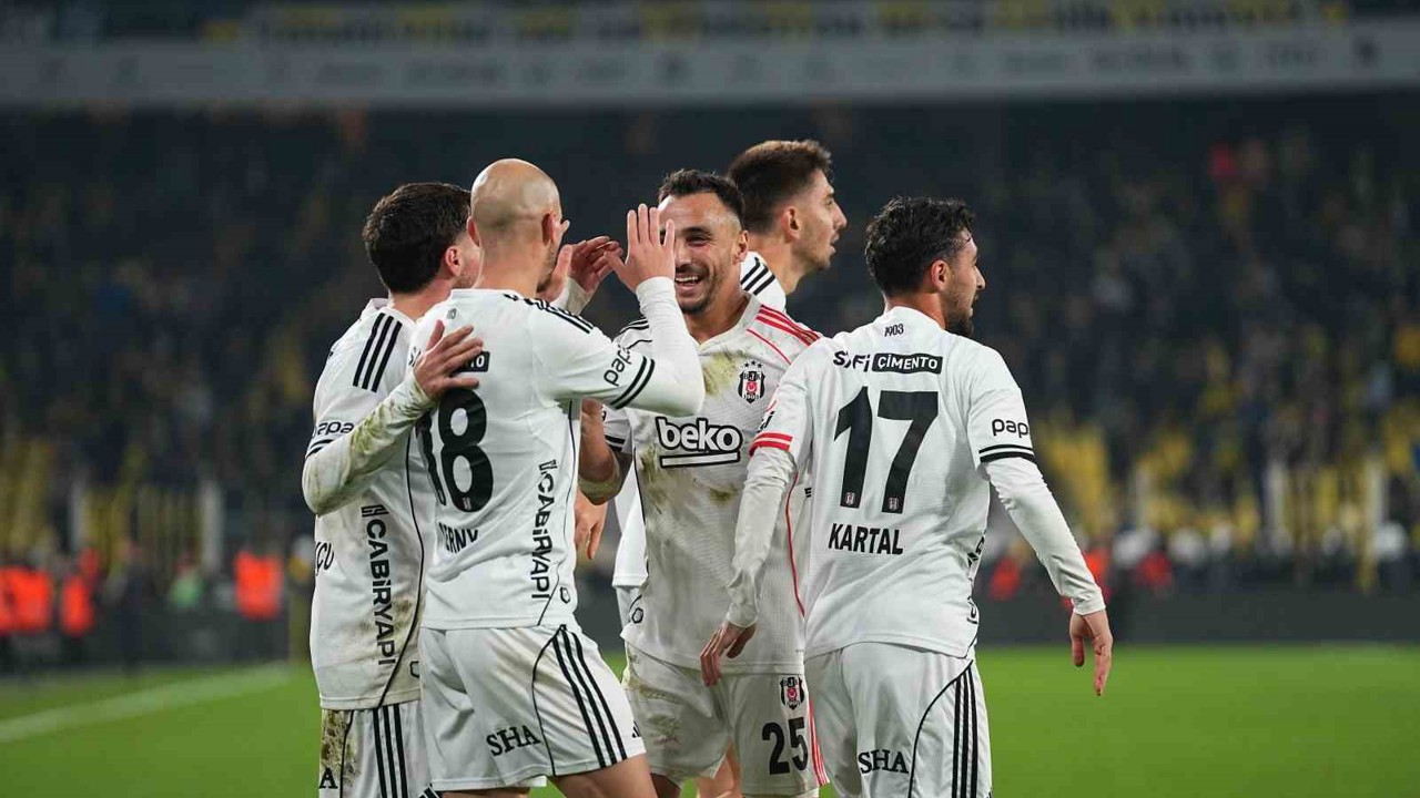 Beşiktaş’ın Kadıköy’de bileği bükülmüyor
