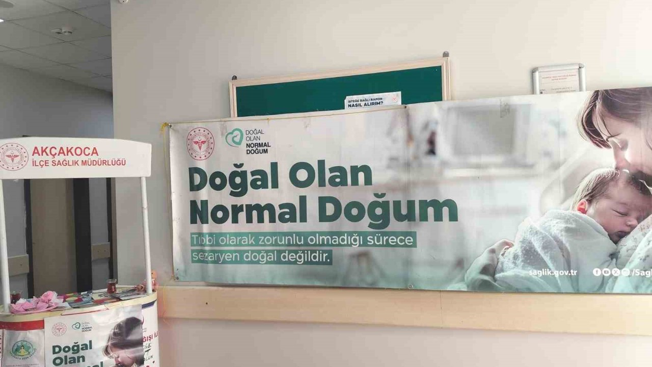 Akçakoca’da normal doğumun önemi anlatılıyor
