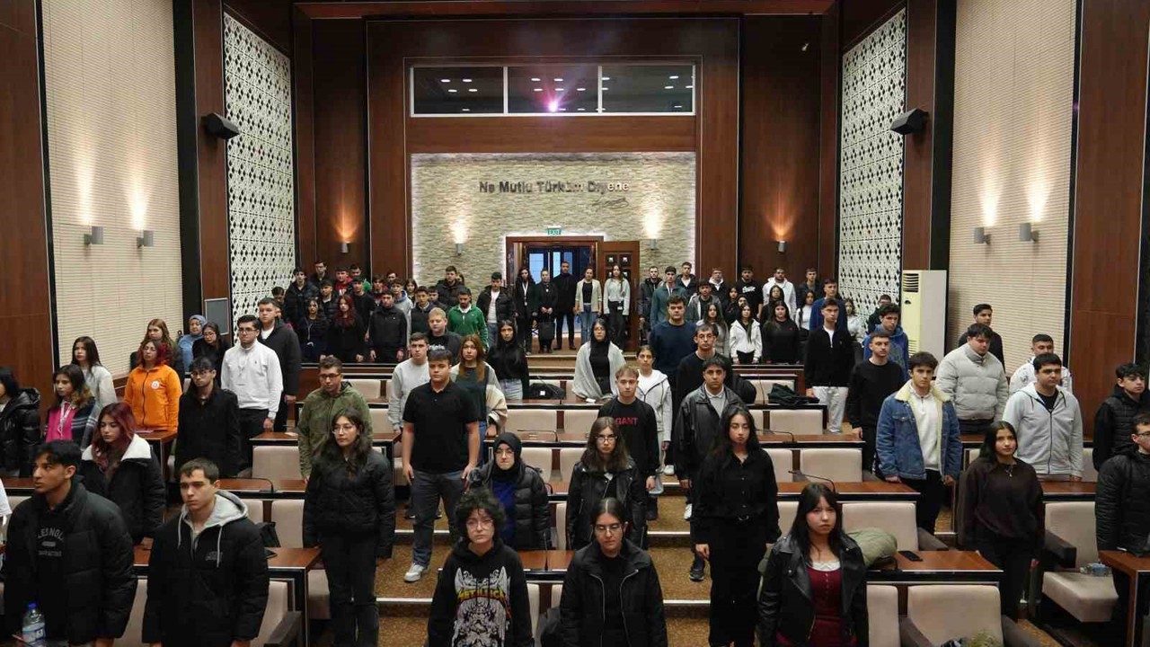 Keçiören Belediyesi’nden stajyer öğrencilere sağlık eğitimi
