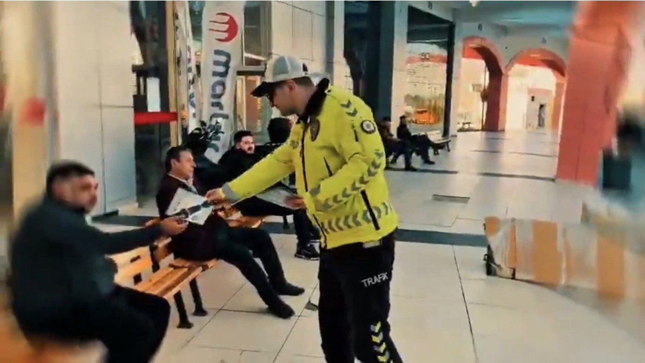 Mardin’de sürücü ve yolculara emniyet kemeri bilgilendirmesi
