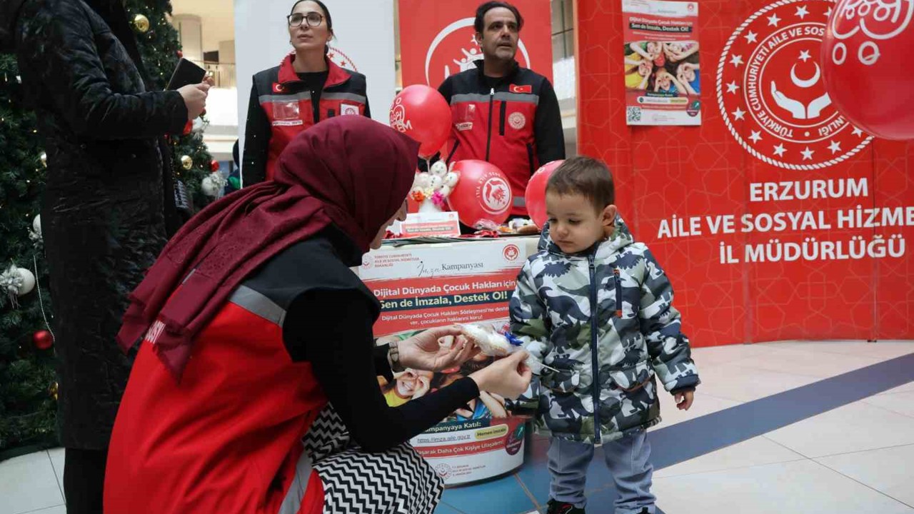 Dijital dünyada çocuk haklarına destek için Erzurum’da imza kampanyası
