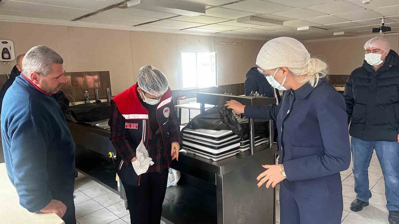 İpsala’da okul kantinleri ve yemekhanelerinde sıkı denetim
