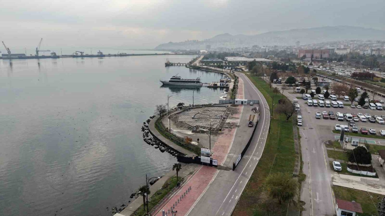 Samsun Büyükşehir’den liman içine balık restoranı
