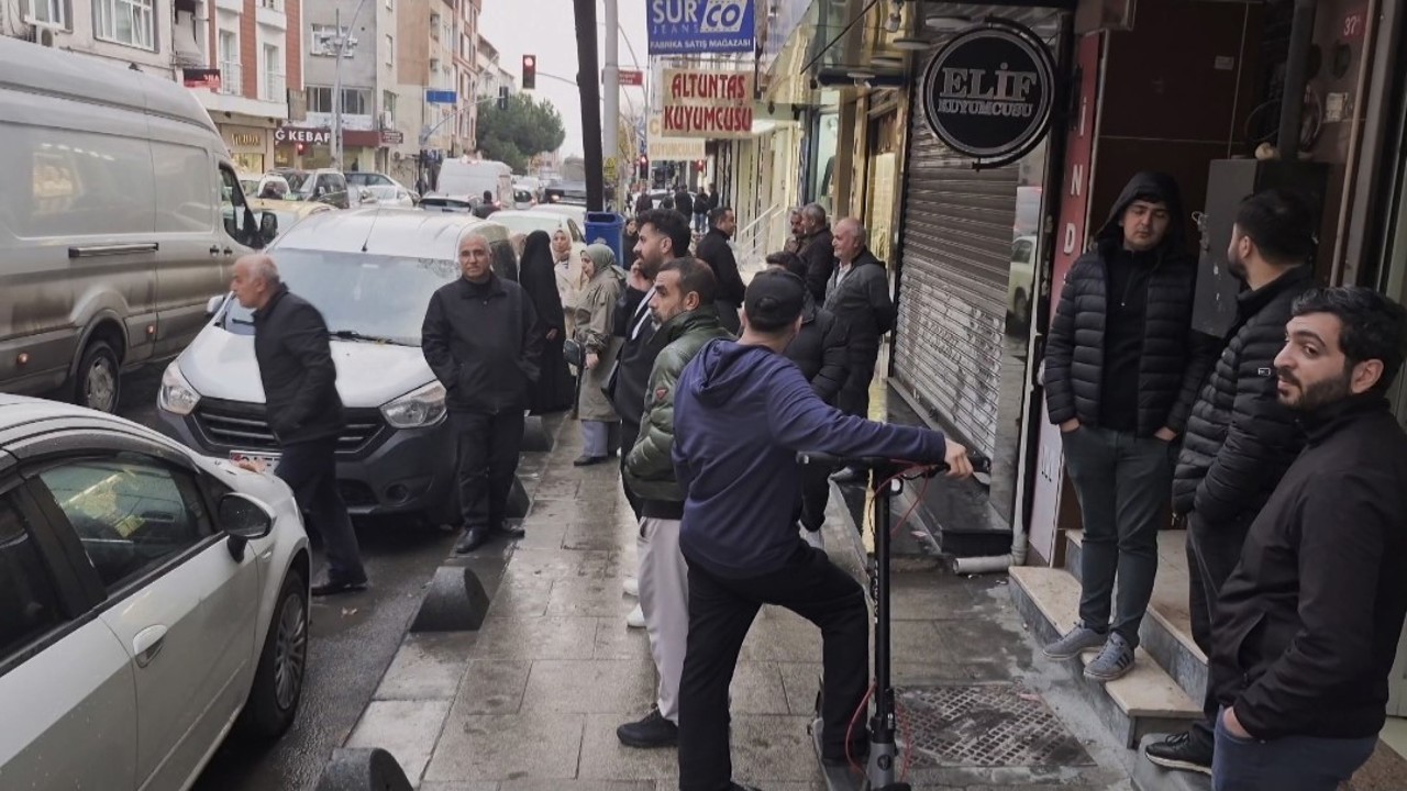 Sultangazi’de kuyumcu vurgunu: Altınları alıp kayıplara karıştı
