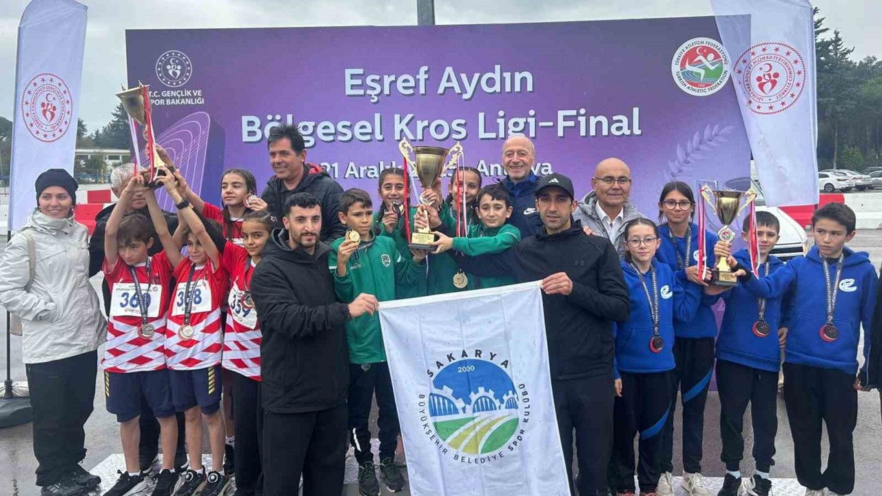 Büyükşehir sporcuları Türkiye şampiyonu
