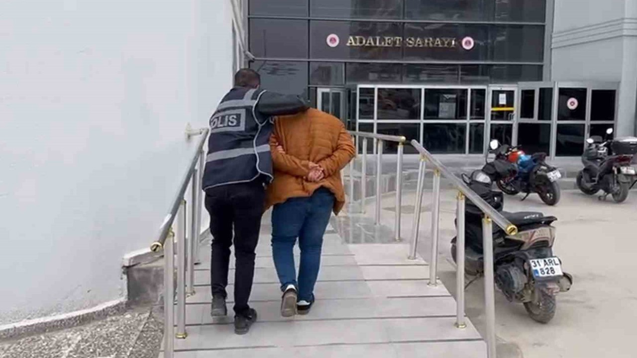 Hatay’da başkasına ait banka kartıyla dolandırıcılık yapan şüpheli tutuklandı
