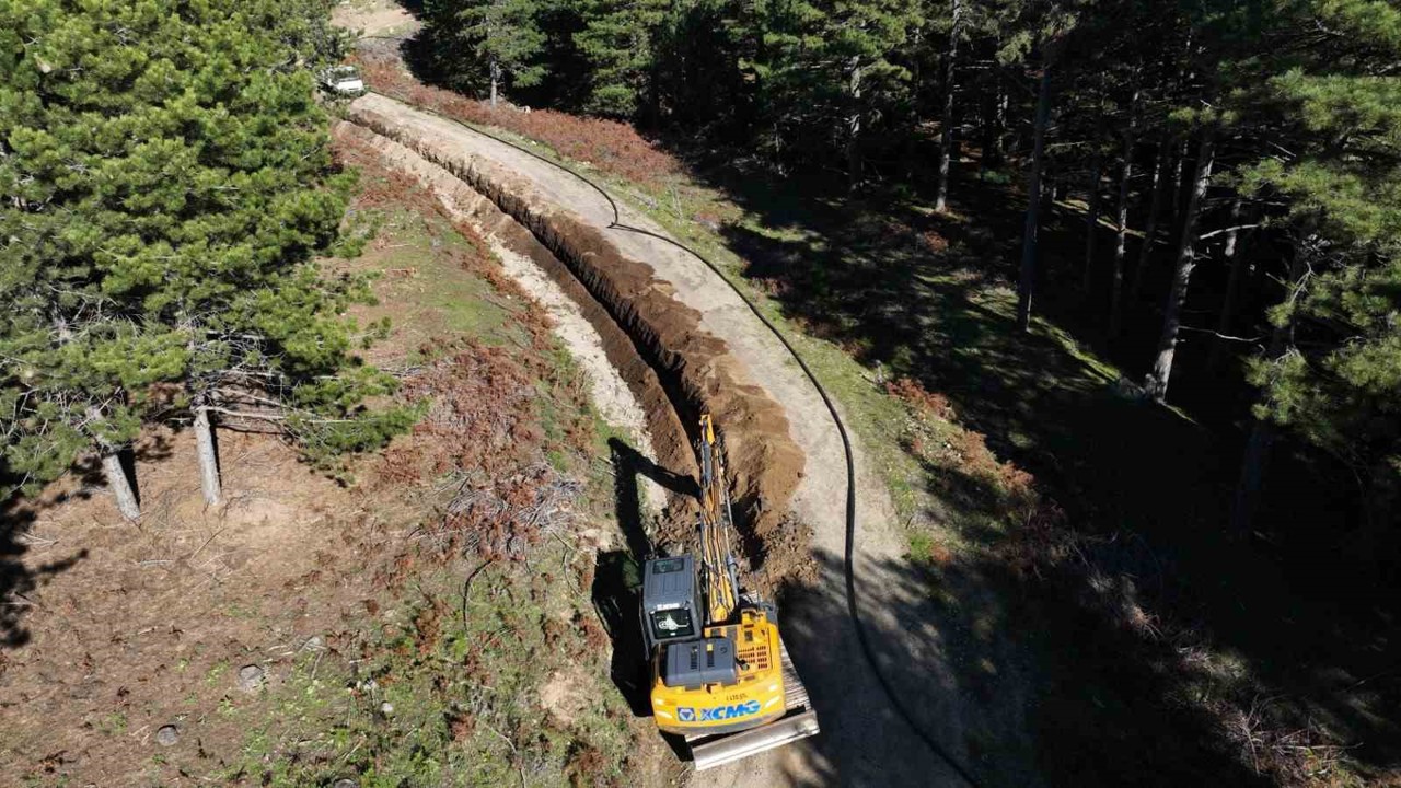 Ahmet Akın sözünü tuttu, Kalabak suya kavuştu
