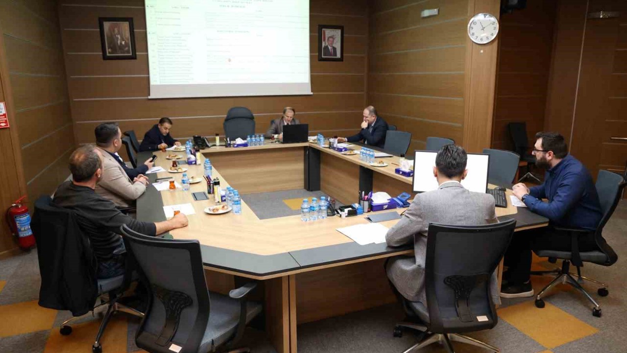 Kocaeli’de toplu taşıma kurallarını ihlal eden 160 şoföre yaptırım
