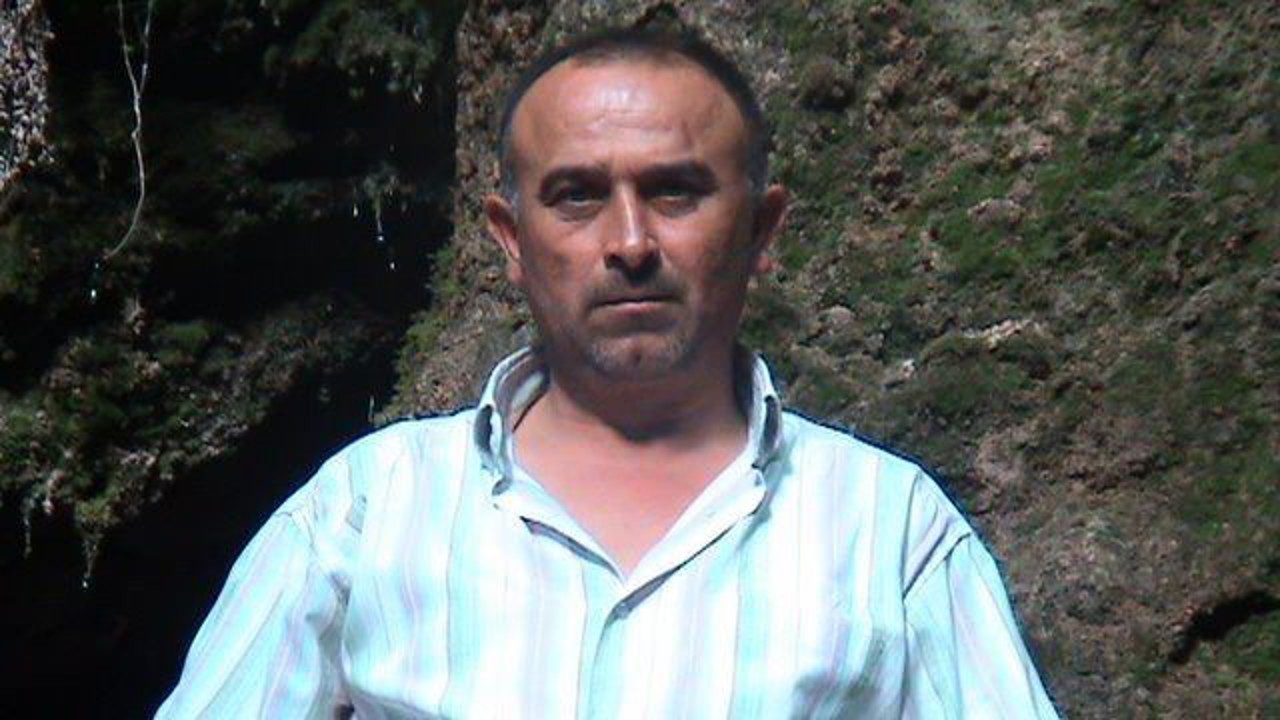 Tamirat için çıktığı çatıdan düşerek hayatını kaybetti
