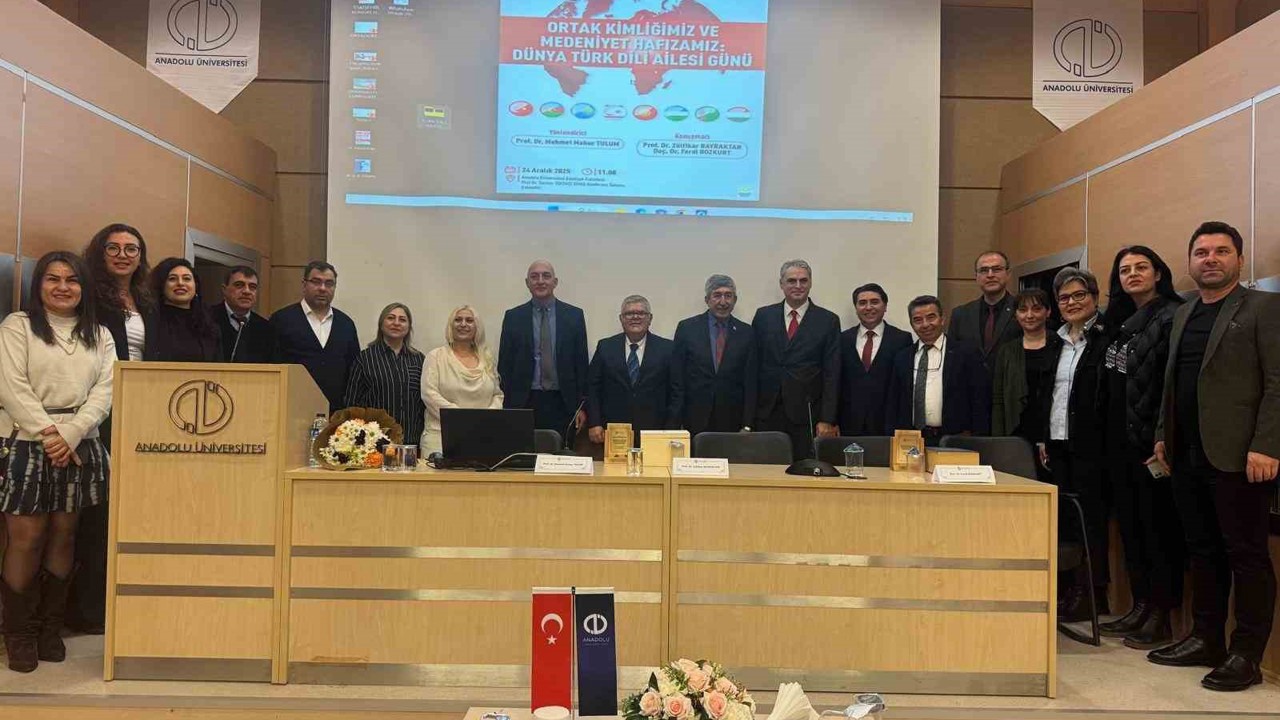 Eskişehir’de ‘Ortak Kimliğimiz ve Medeniyet Hafızamız’ başlıklı program
