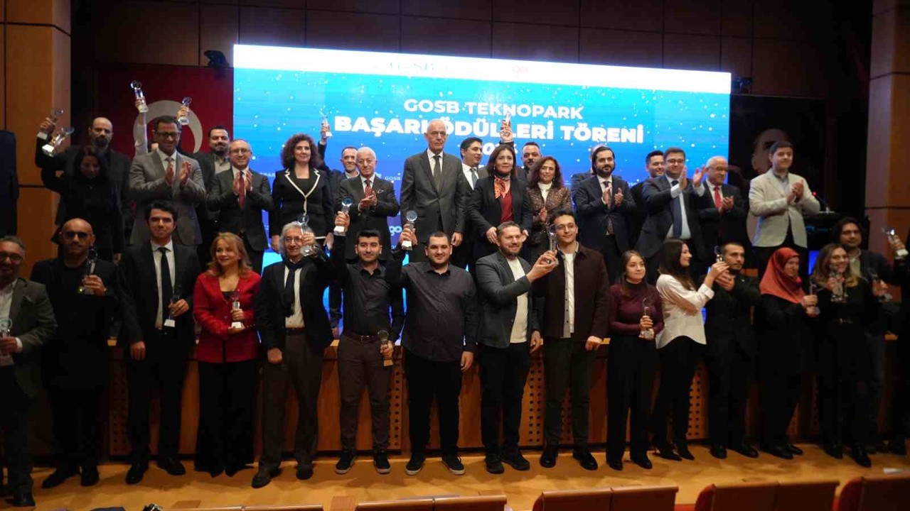 GOSB Teknopark’ta Ar-Ge ve inovasyonun başarıları ödüllendirildi
