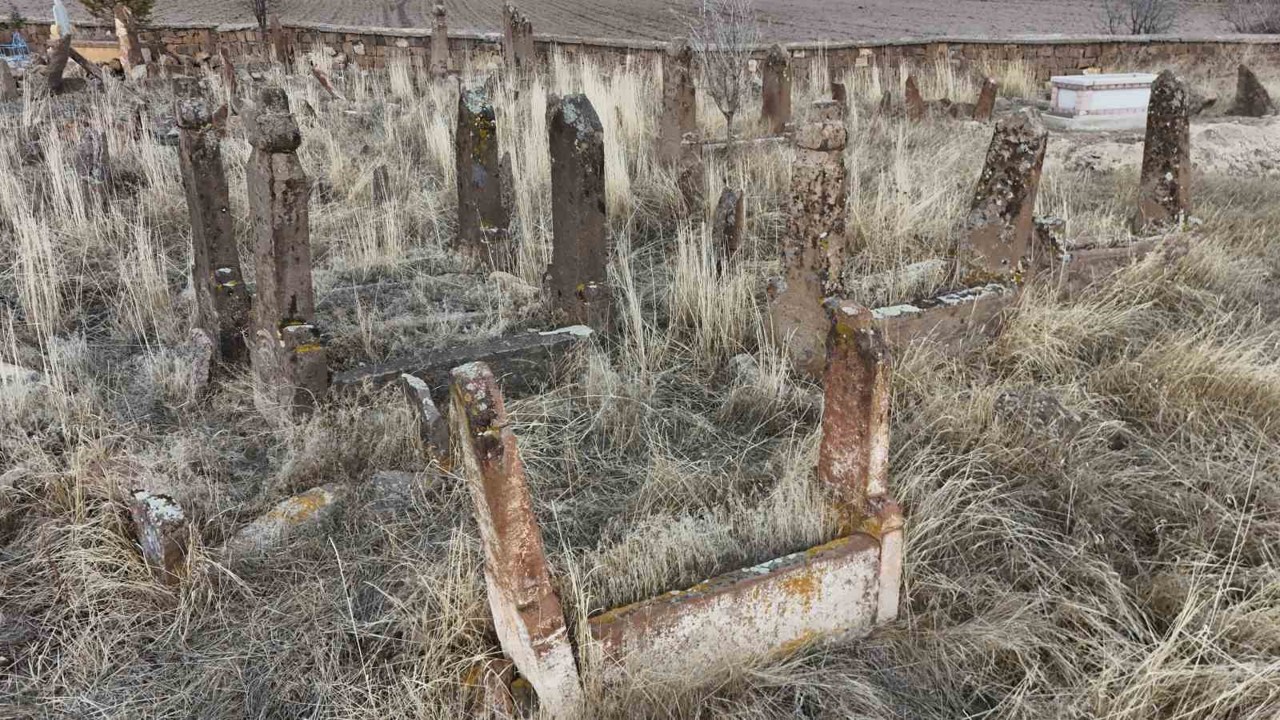 Bin yıllık Türk kültürünün izlerine Tomarza’da rastlandı
