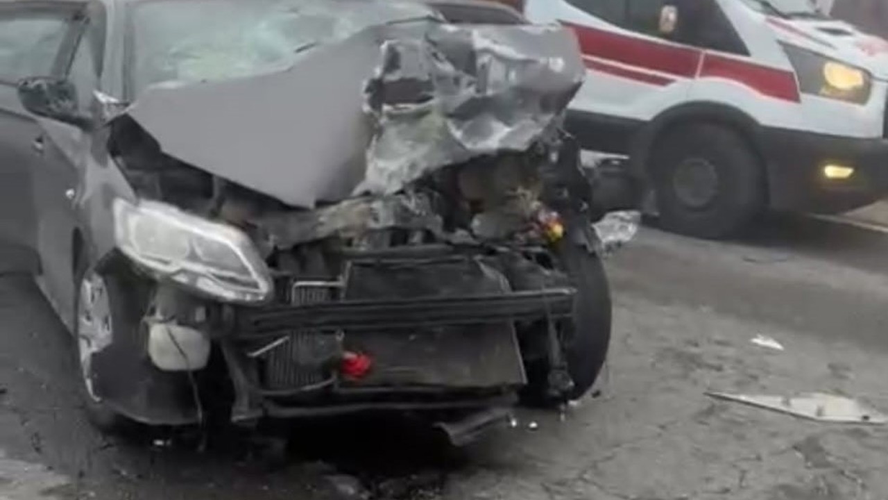 Batman’da zincirleme trafik kazası: 2’si ağır 14 yaralı
