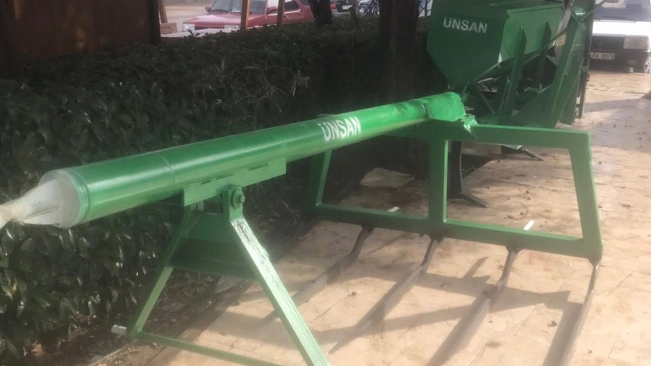 Sarıgöl Ziraat Odası’ndan çiftçilere ekipman desteği
