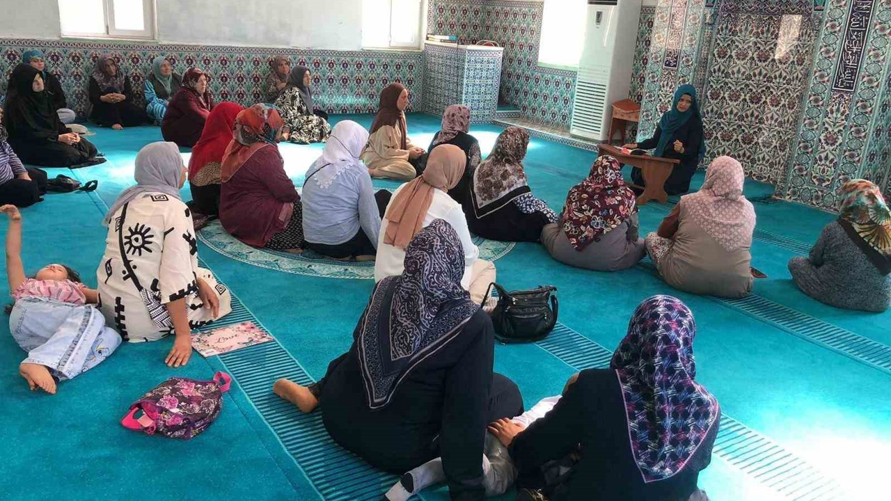 Köyceğiz’de kadınlara yönelik Regaib Kandili programı düzenlendi
