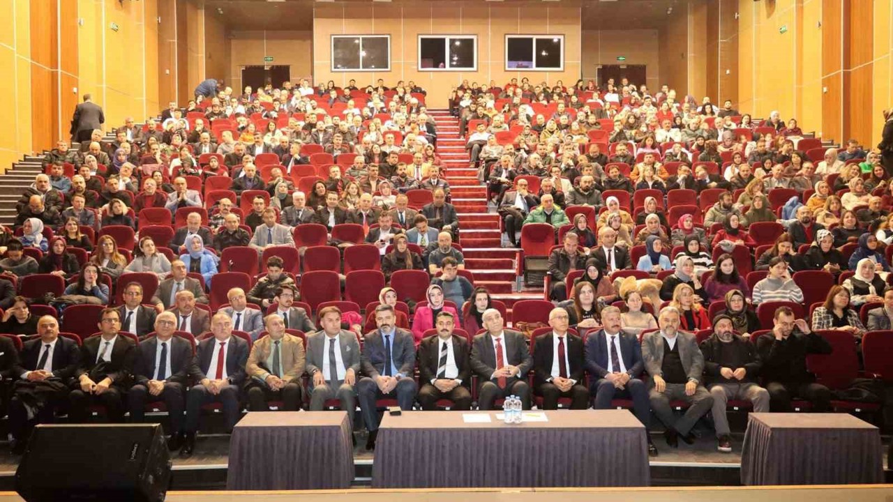 Güçlü ailenin önemi anlatıldı
