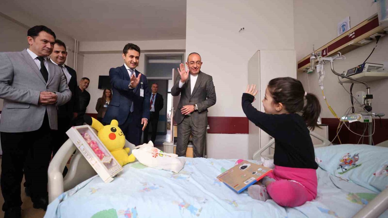 Başkan Kavuş Şivliliğe çıkamayan çocukları unutmadı
