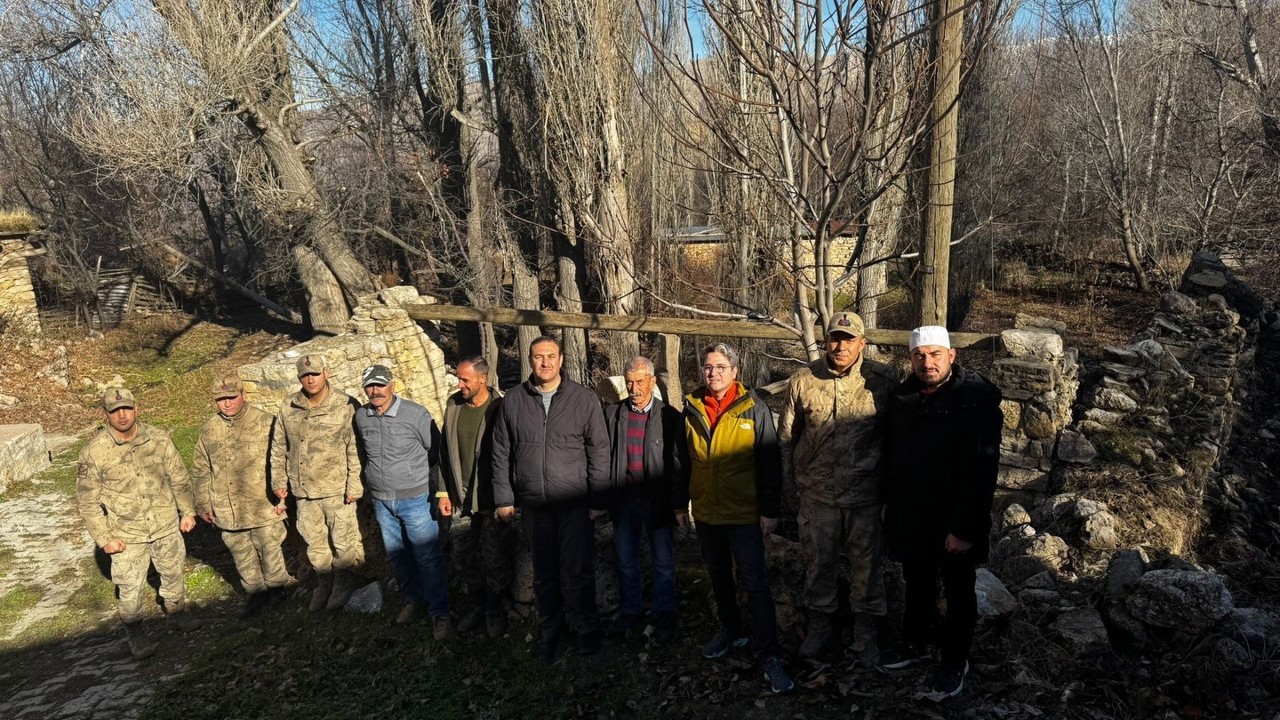 Kaymakam Arıkan, Harmankaya köyünde incelemede bulundu
