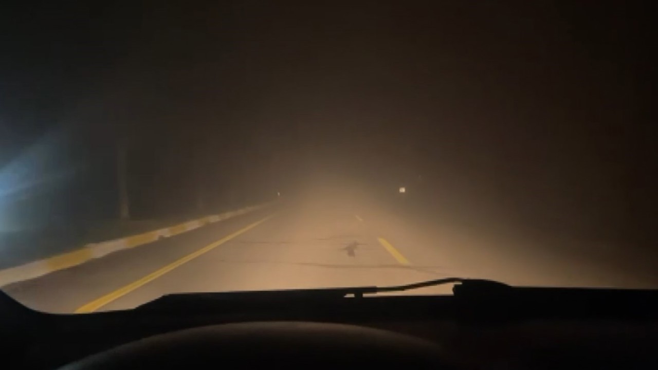 Sivas’ta yoğun sis hava ulaşımını olumsuz etkiledi
