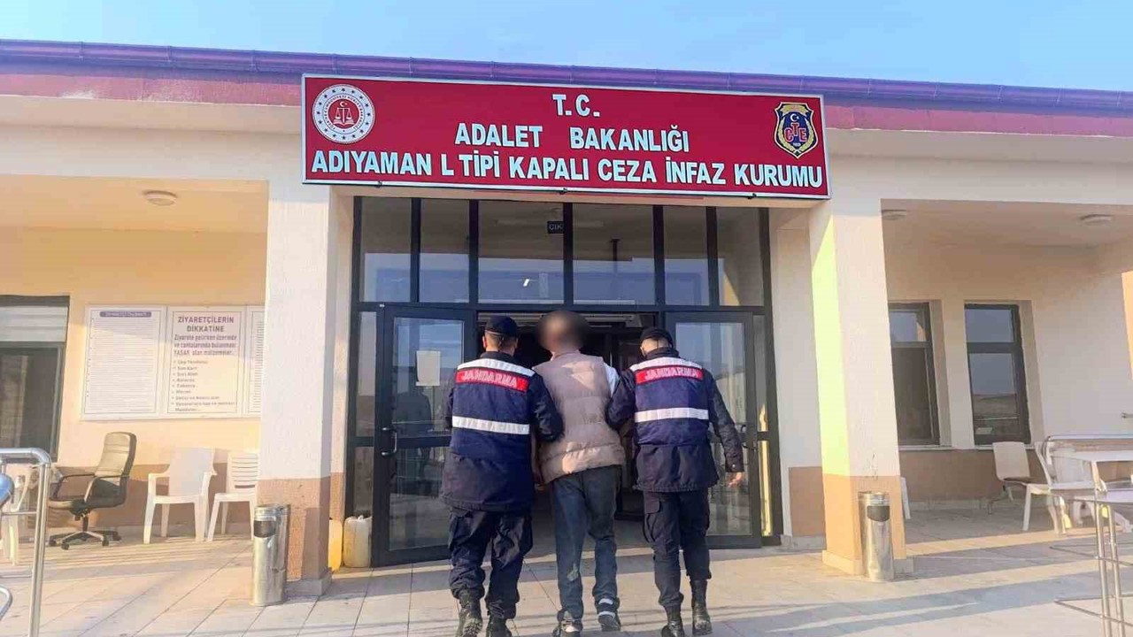 Aranması bulunan 2 şahıs yakalandı
