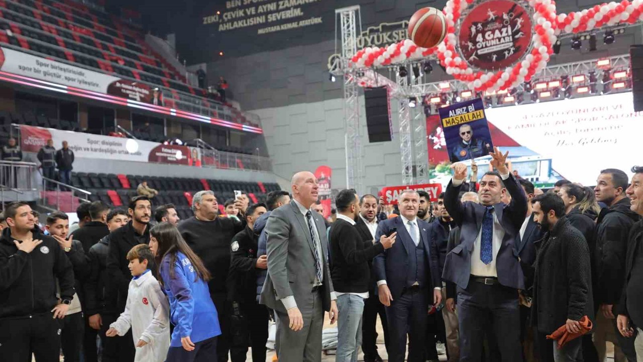 AK Parti Gaziantep Milletvekili Bozgeyik: "Gaziantep sporla büyüyor"
