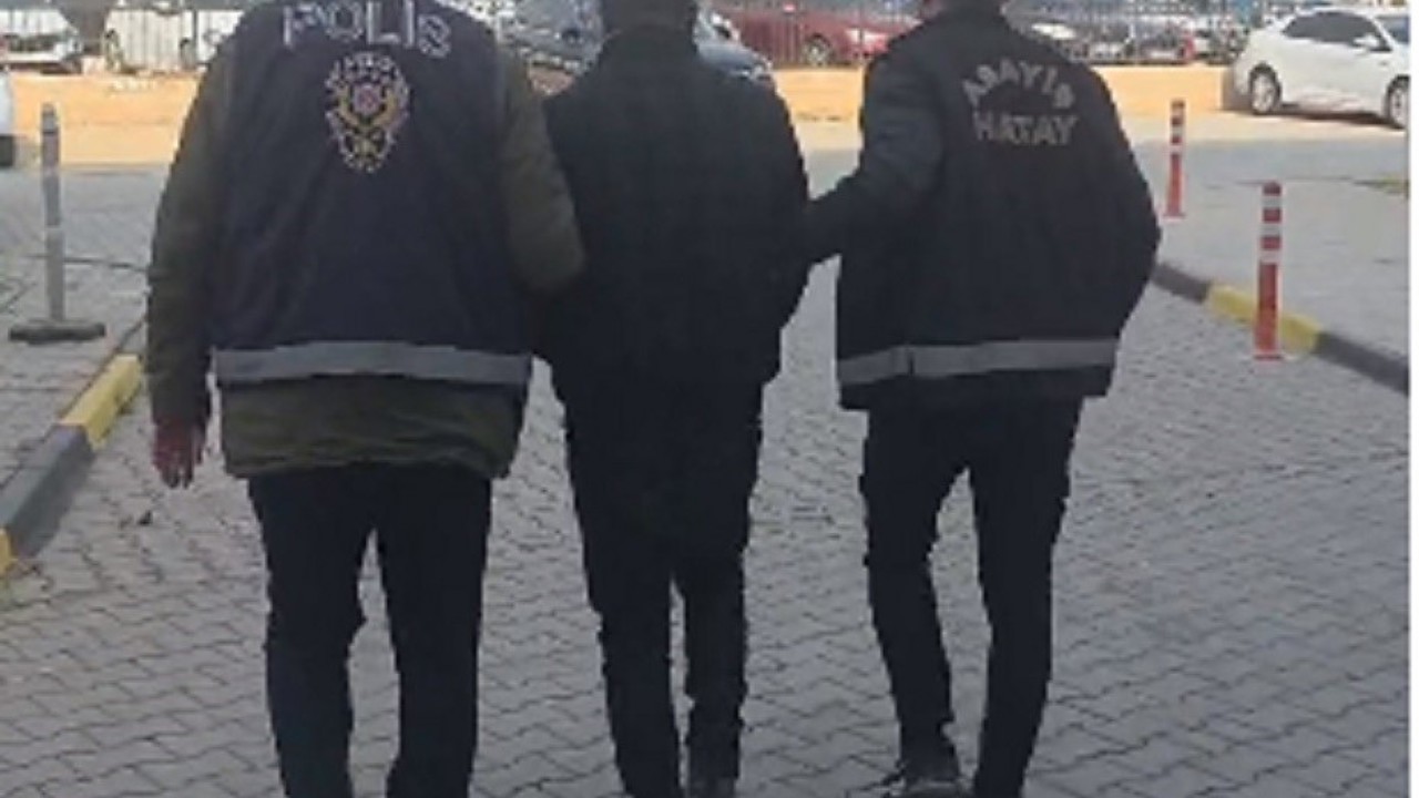 Kırıkhan’da hapis cezasıyla aranan şahıs yakalandı
