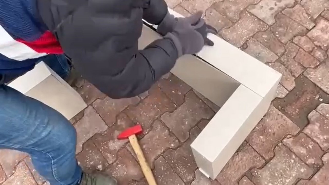 Sehpa içerisine zulalanmış 4 kilo uyuşturucu ele geçirildi
