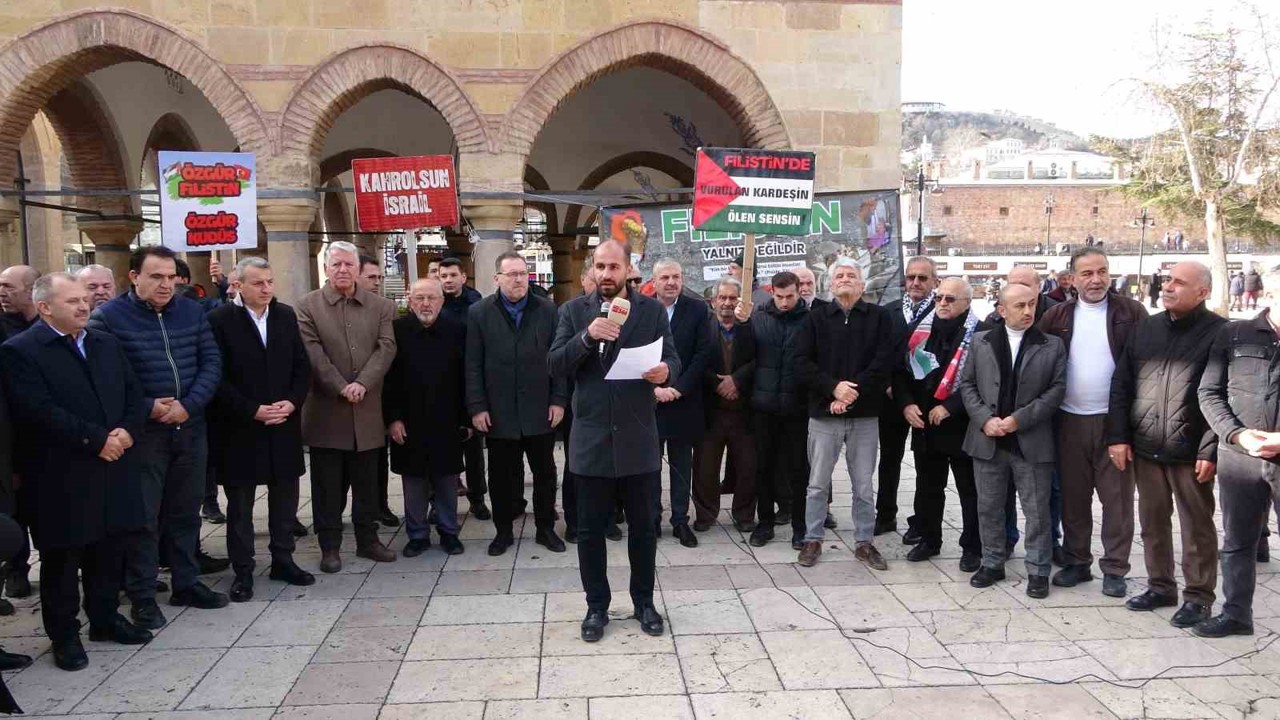 Kastamonu’da vatandaşlar Filistin için ses yükseltti
