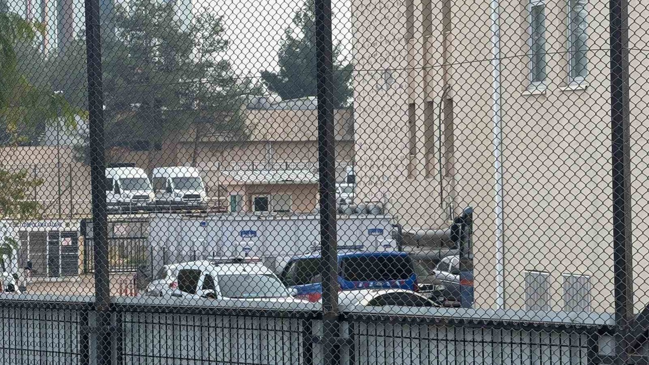 Diyarbakır’da 18 yaşındaki Sümeyye’nin cinayet şüphelisi adliyeye sevk edildi
