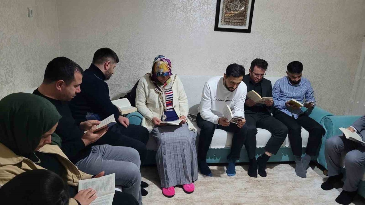 Bitlis’te "Ailece Kitap Okuyoruz" buluşması
