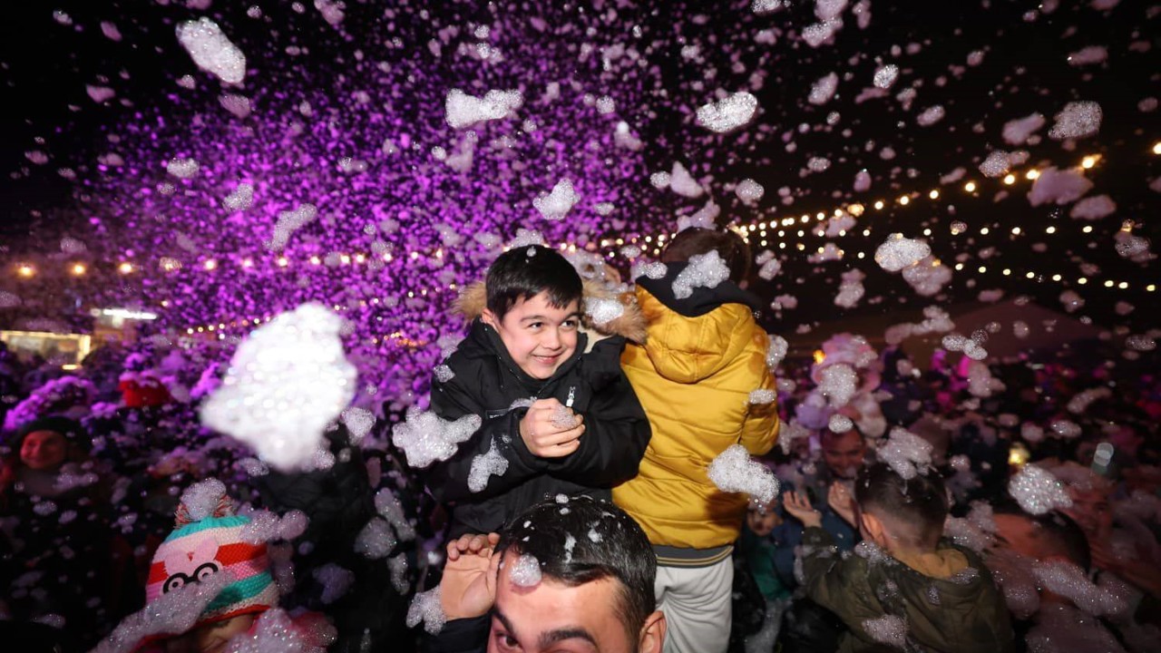 Kış festivalinde eğlence hız kesmeden devam ediyor
