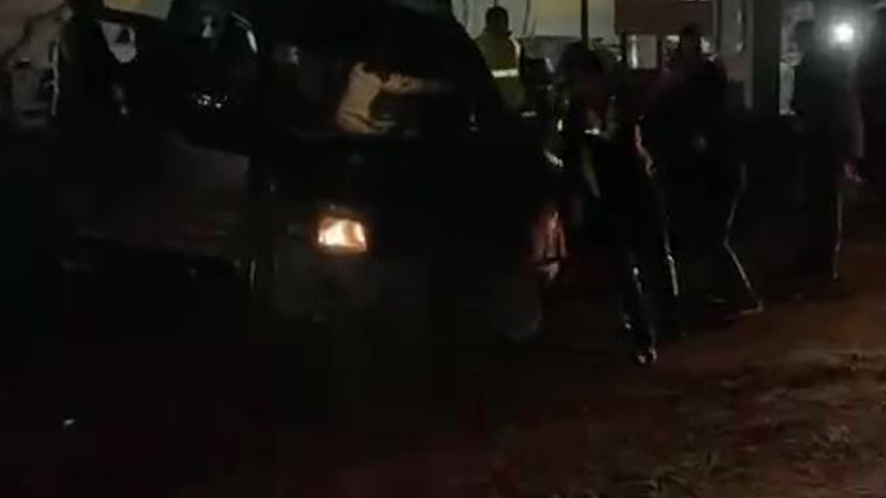 Bilgisayar oyunu gibi kavga
