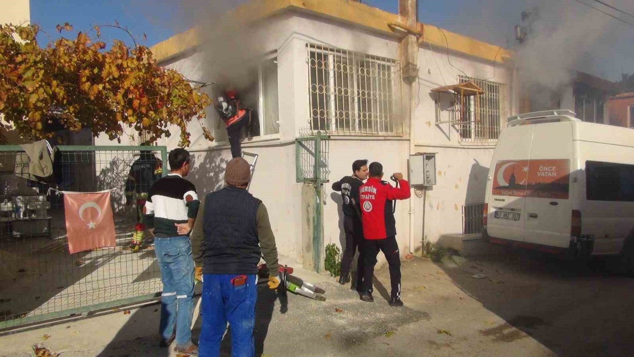 Mersin’de acı olay: Evde çıkan yangında 2 çocuk hayatını kaybetti
