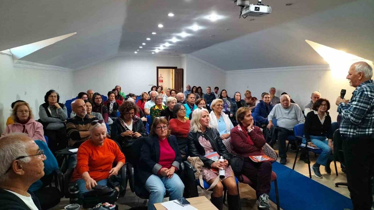 Köyceğiz Tazelenme Kampüsü’nde Prof. Dr. Tuna’dan konferans
