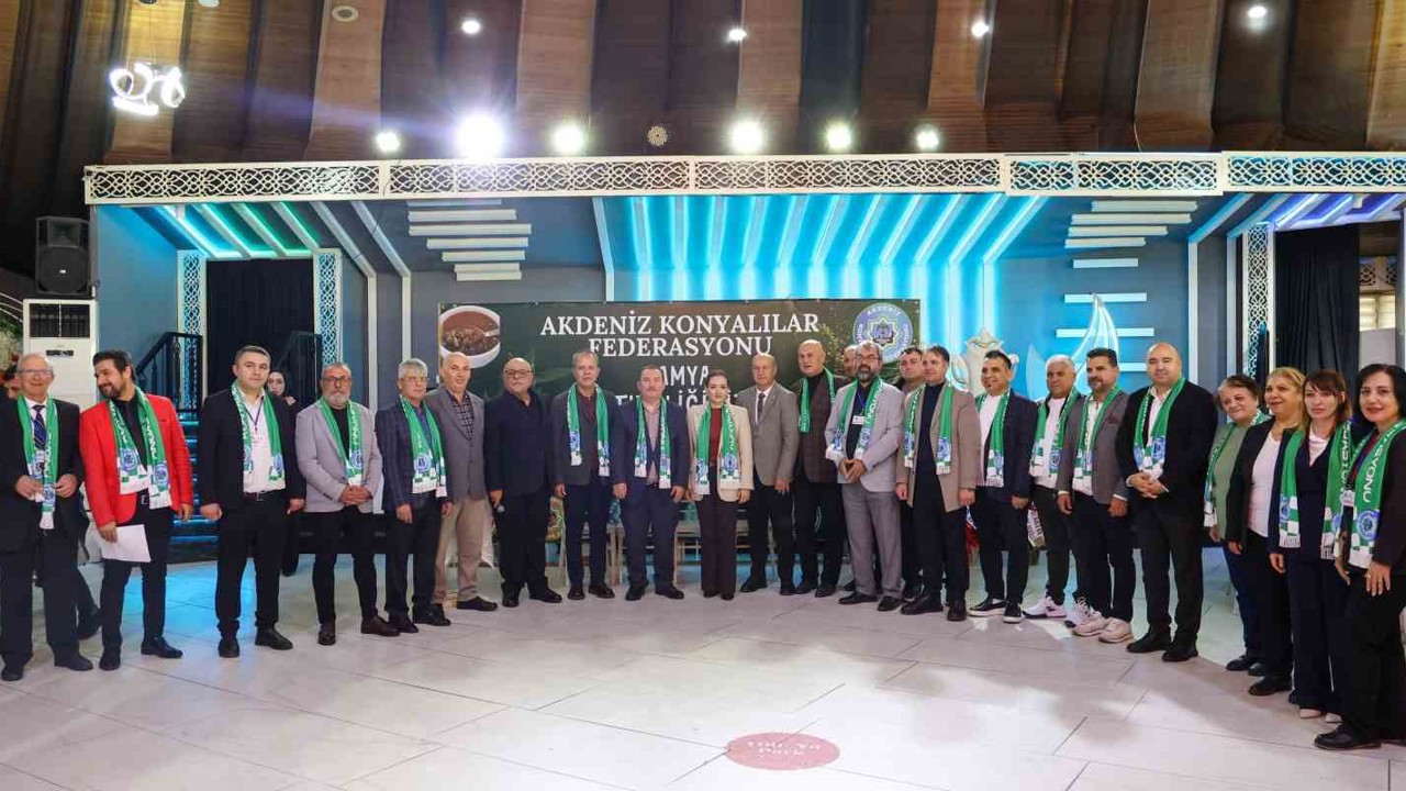 Antalya’da geleneksel bamya çorbası etkinliği
