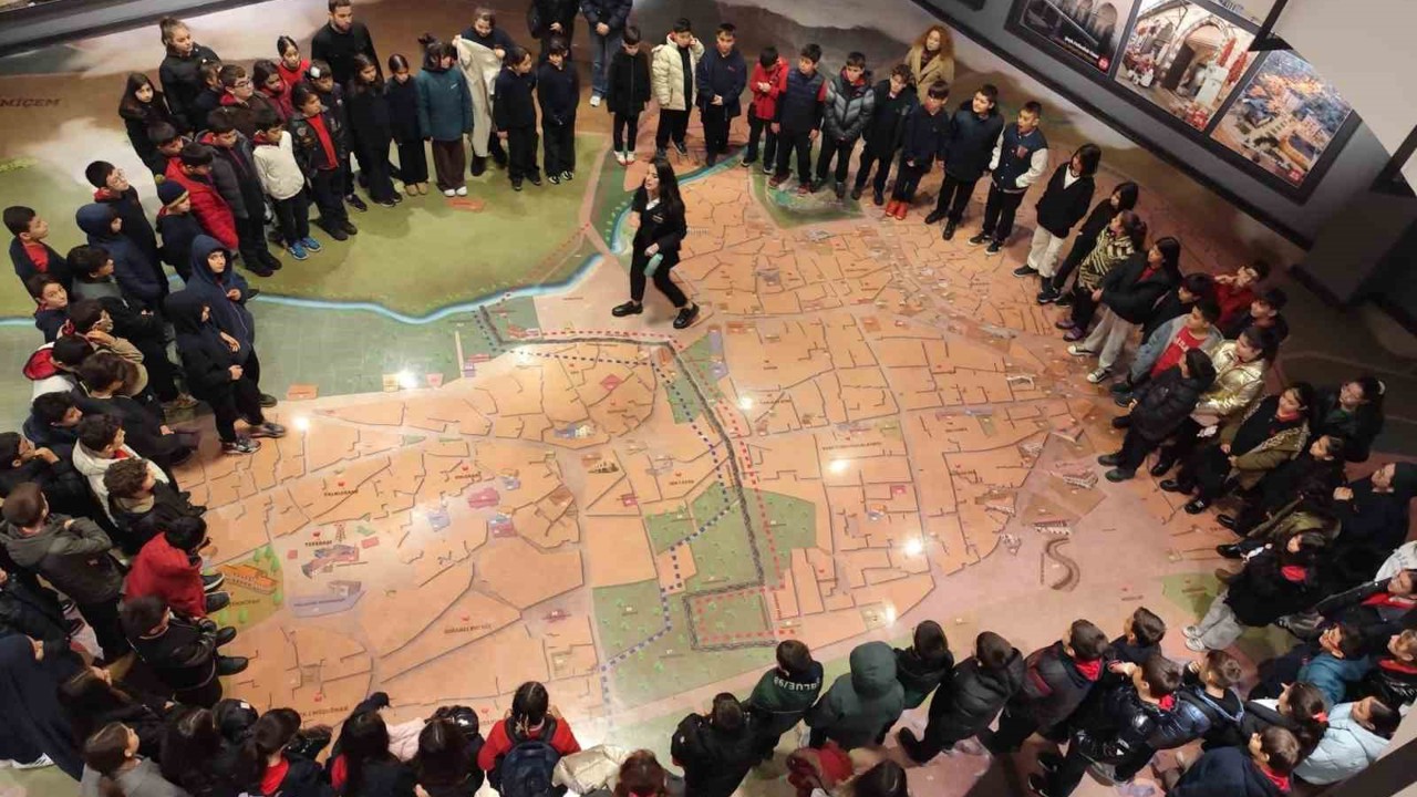 25 Aralık Panorama Müzesi’ne ziyaretçi akını
