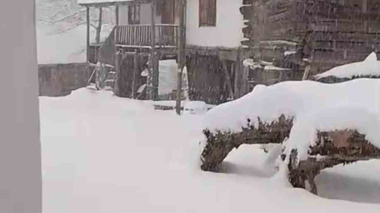 Sinop’ta kar yağışı: Yüksek kesimlerde 30 santime ulaştı
