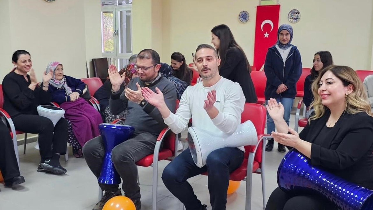 Kütahya Huzurevine anlamlı ziyaret
