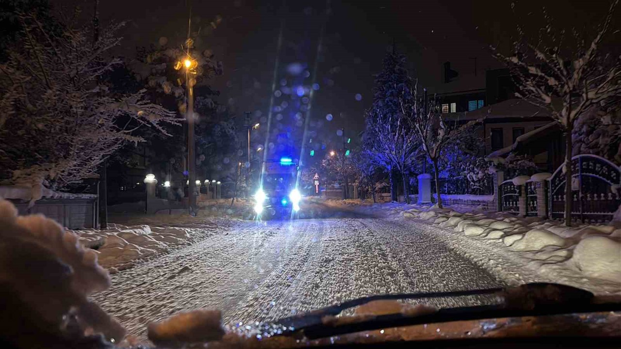 Bolu’da nargile keyfi hastanede bitti, 6 kişi fenalaştı
