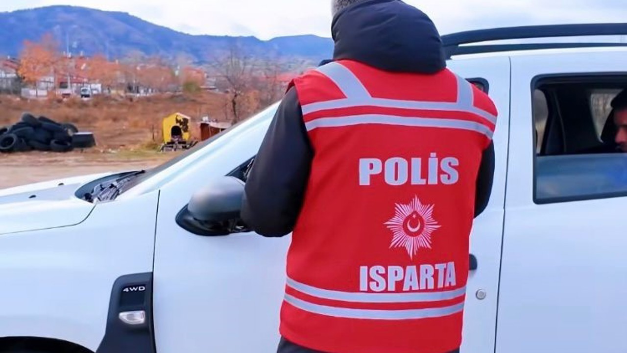 Isparta’da 30 aranan şahıs yakalandı
