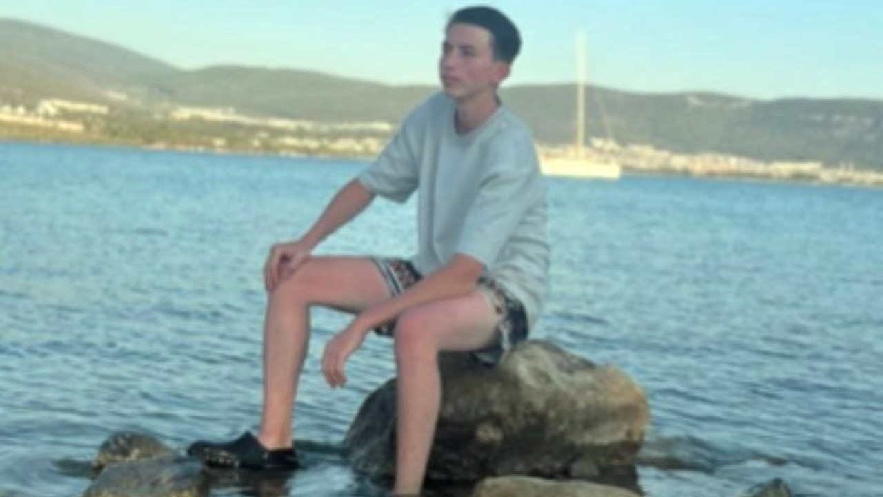 Ehliyet sınavında kalp krizi geçiren aday hayatını kaybetti
