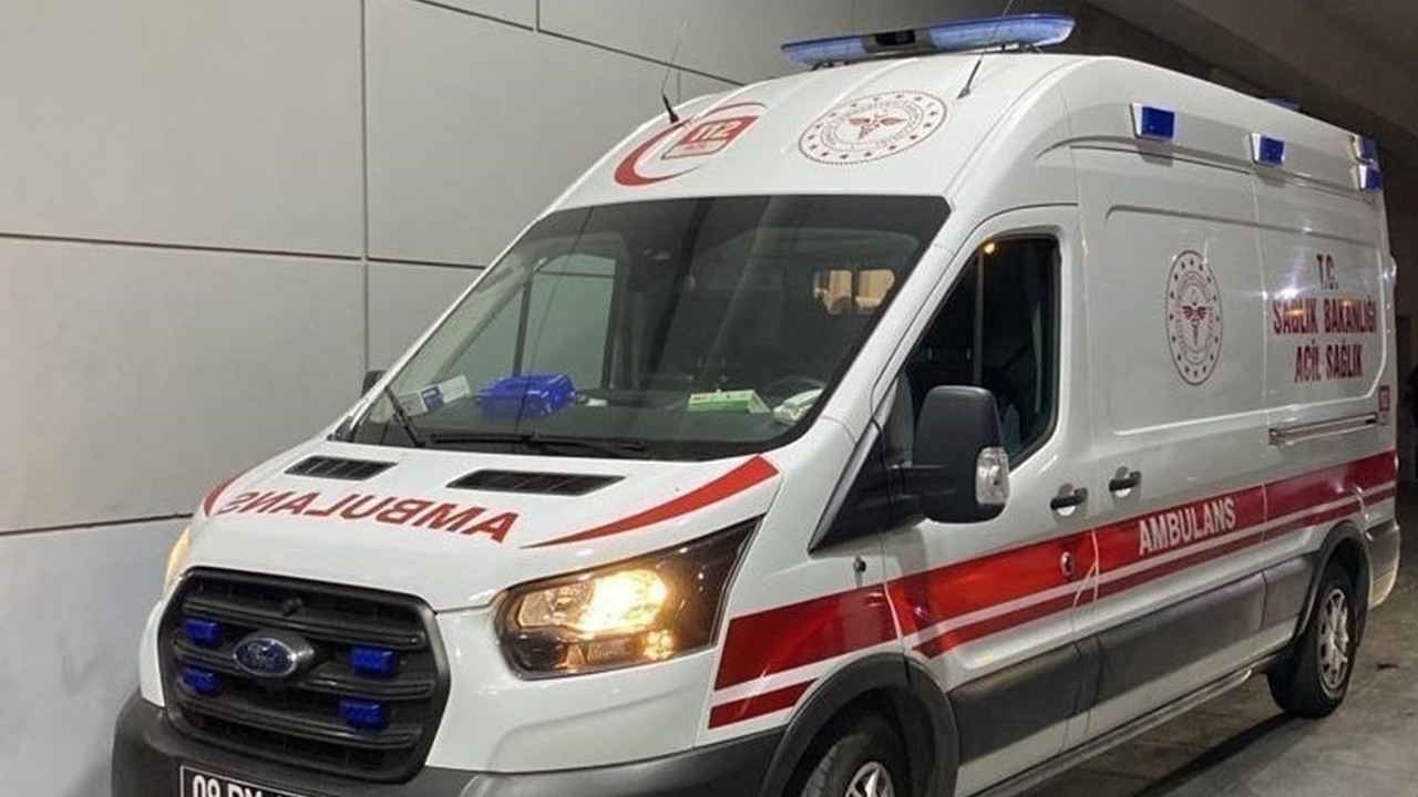 Otomobilin çarptığı çocuk yaralandı
