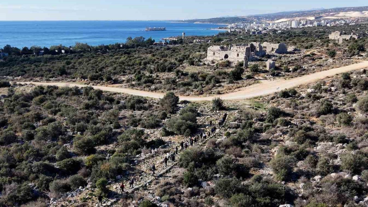 Tarihi Kilikya Yolu yürüyüşü doğa ve tarih tutkunlarını buluşturdu

