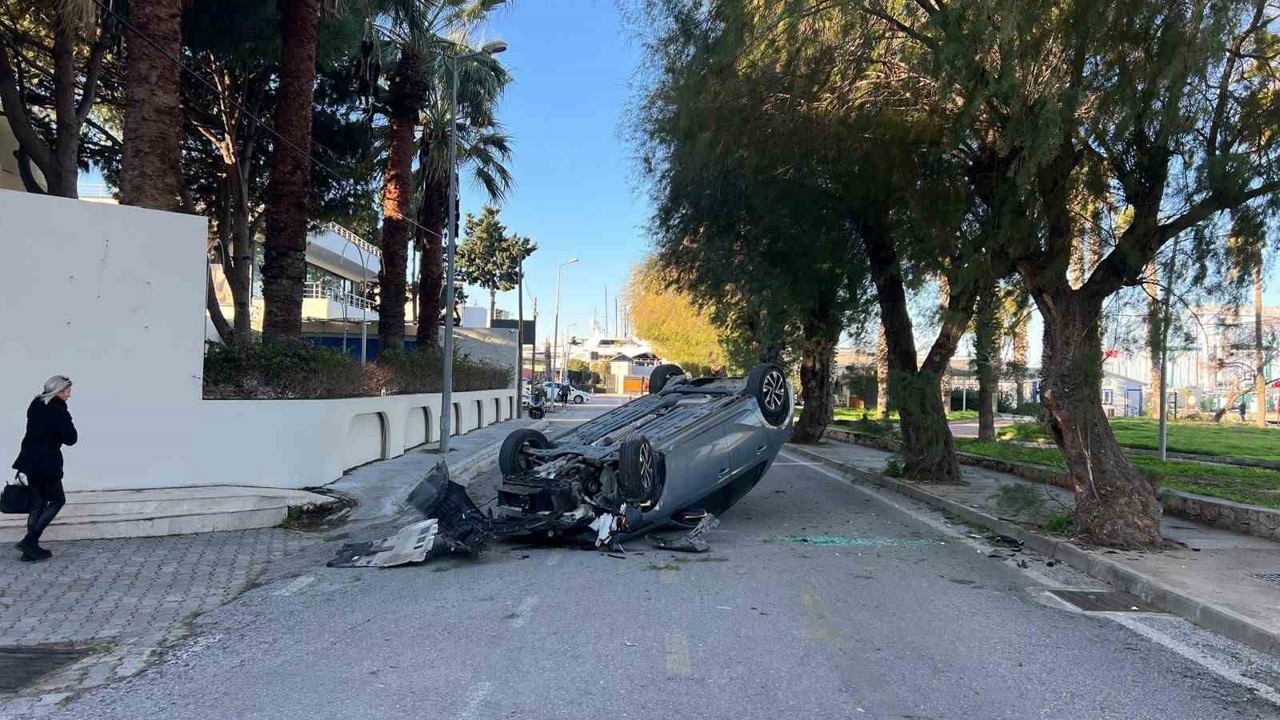 Bodrum’da takla atan araçtan burnu bile kanamadı çıktı
