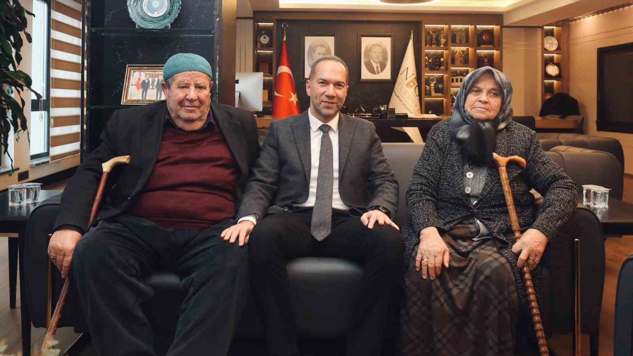 Niğde İmam Hatip Merkez Camii’ne 4 milyon 500 bin liralık bağış
